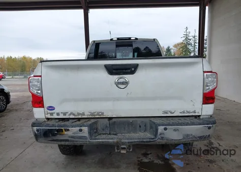 2016 Nissan Titan Xd Platinum Reserve Diesel/Pro-4X Diesel/S Diesel/Sl Diesel/Sv Diesel z USA, uszkodzony, nr VIN 1N6BA1F46GN502172